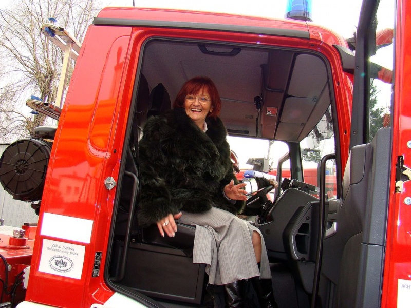 Zdjęcie w galerii na portalu naszwodzislaw.com: Burmistrz Newy 10 metrów nad ziemią wiadomości z regionu