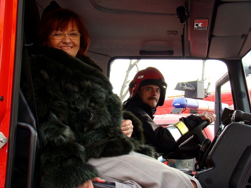 Zdjęcie w galerii na portalu naszwodzislaw.com: Burmistrz Newy 10 metrów nad ziemią wiadomości z regionu