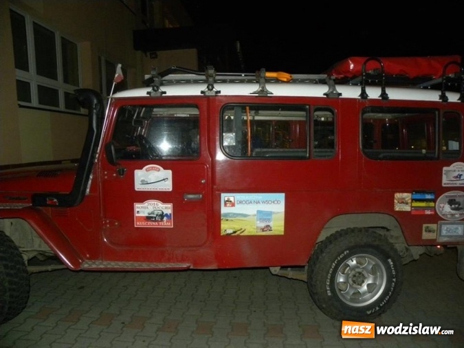 Zdjęcie w galerii na portalu naszwodzislaw.com: Piotr Kulczyna w wodzisławskiej bibliotece. Podróżnik opowiadał o swoich niesamowitych przygodach wiadomości z regionu