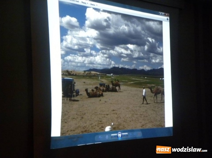 Zdjęcie w galerii na portalu naszwodzislaw.com: Piotr Kulczyna w wodzisławskiej bibliotece. Podróżnik opowiadał o swoich niesamowitych przygodach wiadomości z regionu