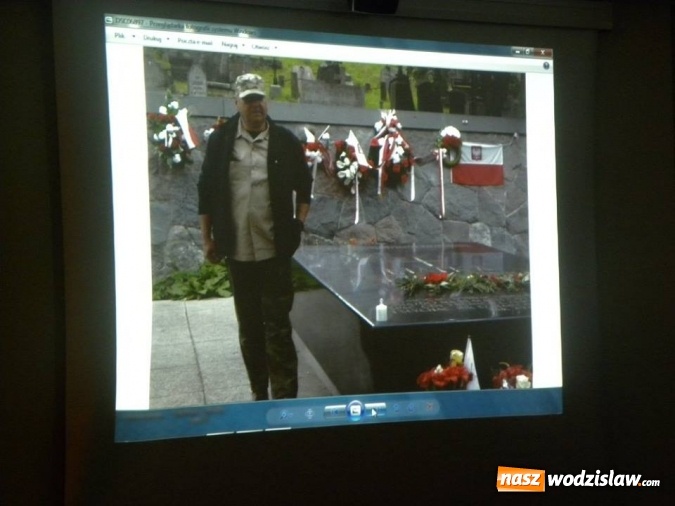 Zdjęcie w galerii na portalu naszwodzislaw.com: Piotr Kulczyna w wodzisławskiej bibliotece. Podróżnik opowiadał o swoich niesamowitych przygodach wiadomości z regionu