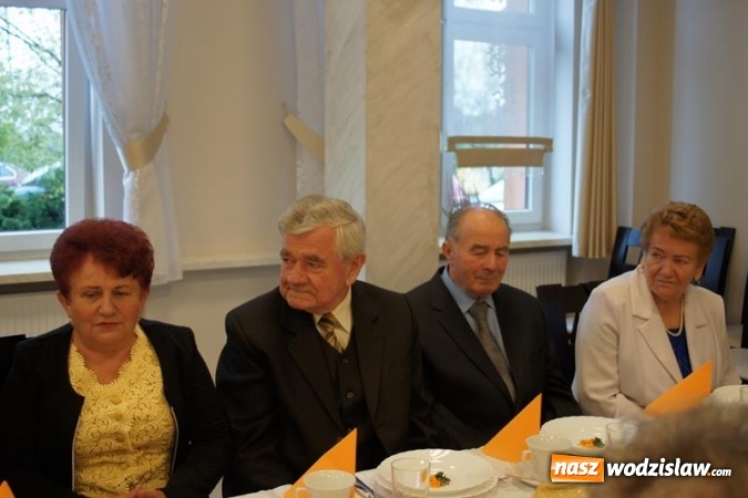 Zdjęcie w galerii na portalu naszwodzislaw.com: Pary małżeńskie z 50-letnim i 60-letnim stażem odebrały medale wiadomości z regionu