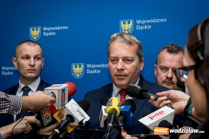 Zdjęcie w galerii na portalu naszwodzislaw.com: Podtapianie samorządów. Marszałek przeciwko zmianom w prawie, które spowodują wzrost opłat za wodę wiadomości z regionu