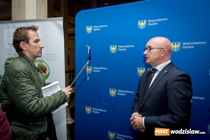 Zdjęcie w galerii na portalu naszwodzislaw.com: Podtapianie samorządów. Marszałek przeciwko zmianom w prawie, które spowodują wzrost opłat za wodę wiadomości z regionu