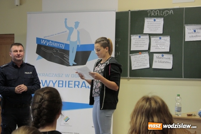 Zdjęcie w galerii na portalu naszwodzislaw.com: Wkraczasz w dorosłość – Wybieraj!  wiadomości z regionu