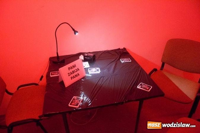 Zdjęcie w galerii na portalu naszwodzislaw.com: Pani zabija pana, czyli mrożąca krew w żyłach impreza w Rodzinnym Parku Rozrywki wiadomości z regionu