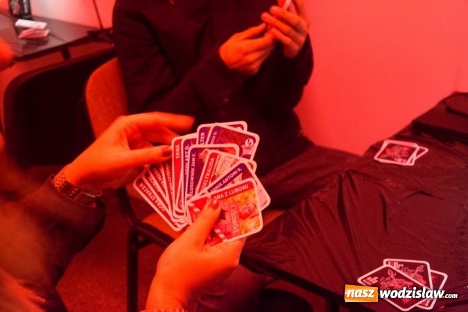 Zdjęcie w galerii na portalu naszwodzislaw.com: Pani zabija pana, czyli mrożąca krew w żyłach impreza w Rodzinnym Parku Rozrywki wiadomości z regionu