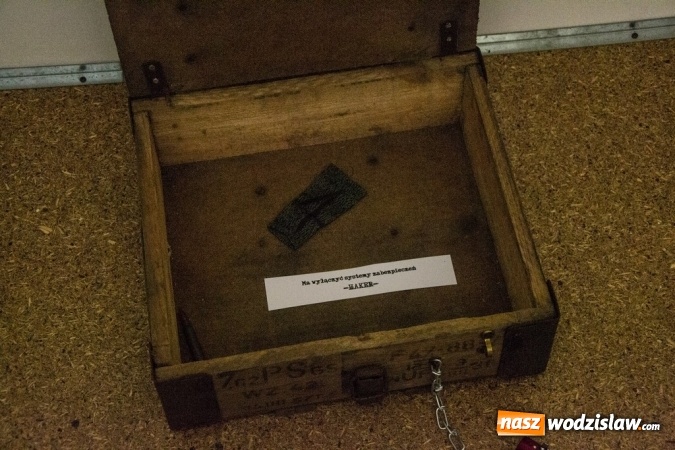 Zdjęcie w galerii na portalu naszwodzislaw.com: Pani zabija pana, czyli mrożąca krew w żyłach impreza w Rodzinnym Parku Rozrywki wiadomości z regionu