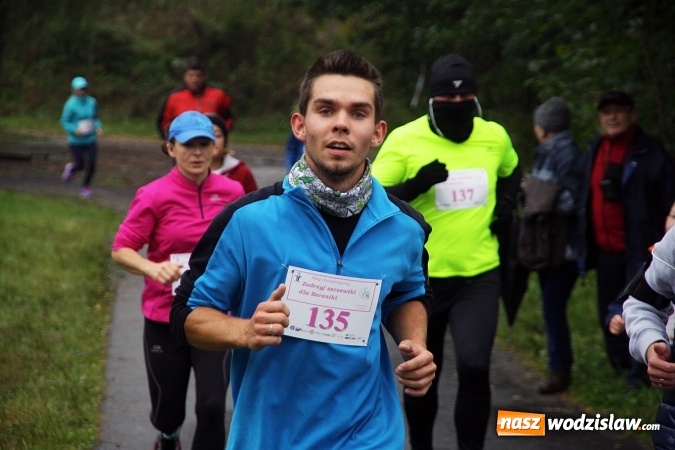 Zdjęcie w galerii na portalu naszwodzislaw.com: Pobiegli po zdrowie&nbsp;Bereniki. Udało się zebrać około 8 tys. zł wiadomości z regionu