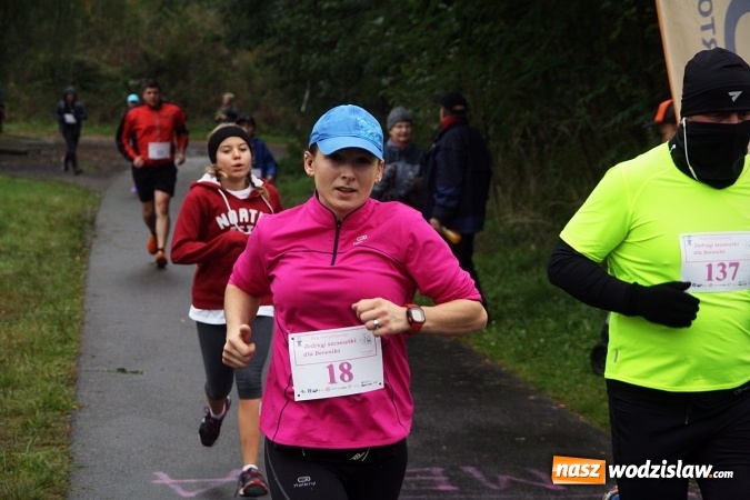 Zdjęcie w galerii na portalu naszwodzislaw.com: Pobiegli po zdrowie&nbsp;Bereniki. Udało się zebrać około 8 tys. zł wiadomości z regionu