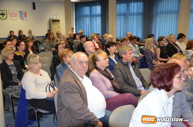 Zdjęcie w galerii na portalu naszwodzislaw.com: Spotkanie z Jerzym Szafranowiczem – dyrektorem śląskiego oddziału wojewódzkiego NFZ  wiadomości z regionu