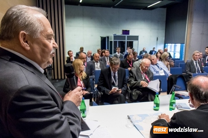 Zdjęcie w galerii na portalu naszwodzislaw.com: Nie ma Śląska bez Odry - panel na temat przyszłości transportu wodnego na zakończenie VI Kongresu Małej i Średniej Przedsiębiorczości wiadomości z regionu