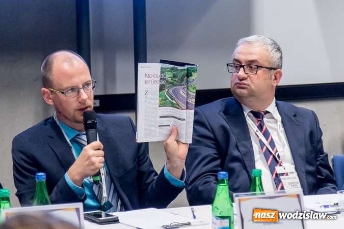 Zdjęcie w galerii na portalu naszwodzislaw.com: Nie ma Śląska bez Odry - panel na temat przyszłości transportu wodnego na zakończenie VI Kongresu Małej i Średniej Przedsiębiorczości wiadomości z regionu