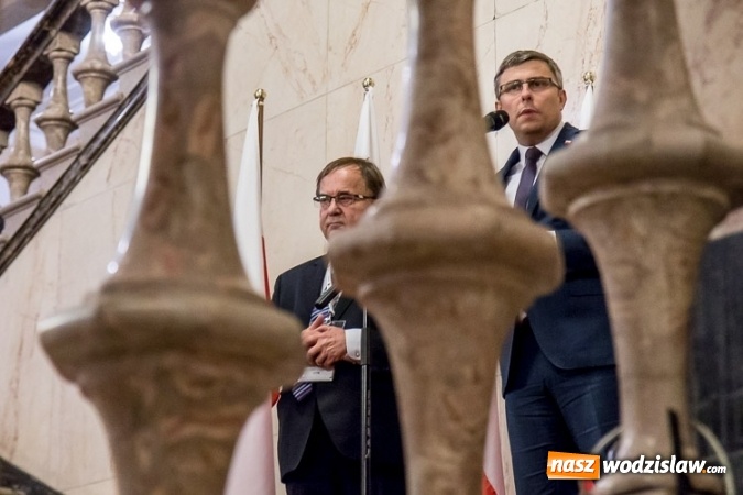 Zdjęcie w galerii na portalu naszwodzislaw.com: Wręczono wyróżnienia Programu Samorząd, który wspiera MŚP. Nagrodzono Rydułtowy i Wodzisław Śląski  wiadomości z regionu