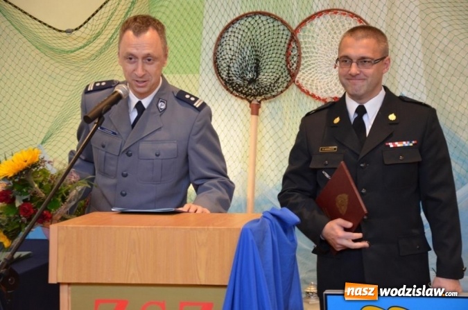 Zdjęcie w galerii na portalu naszwodzislaw.com: W powiecie uczczono Dzień Edukacji Narodowej wiadomości z regionu