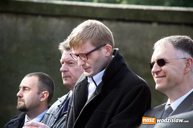 Zdjęcie w galerii na portalu naszwodzislaw.com: Szpitale w powiecie mają nowe karetki. Do zakupu dołożyło się czternaście samorządów  wiadomości z regionu