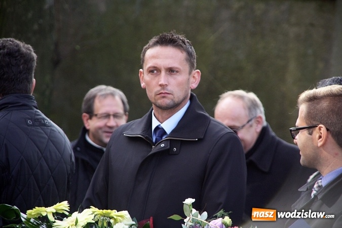 Zdjęcie w galerii na portalu naszwodzislaw.com: Szpitale w powiecie mają nowe karetki. Do zakupu dołożyło się czternaście samorządów  wiadomości z regionu