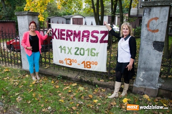 Zdjęcie w galerii na portalu naszwodzislaw.com: Seniorzy z Rydułtów pomogli swojej nauczycielce  wiadomości z regionu