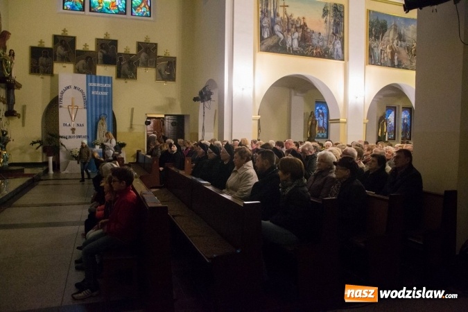 Zdjęcie w galerii na portalu naszwodzislaw.com: Spektakl wg dramatu Karola Wojtyły został wystawiony w Wodzisławiu Śląskim  wiadomości z regionu