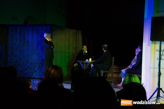 Zdjęcie w galerii na portalu naszwodzislaw.com: Spektakl wg dramatu Karola Wojtyły został wystawiony w Wodzisławiu Śląskim  wiadomości z regionu