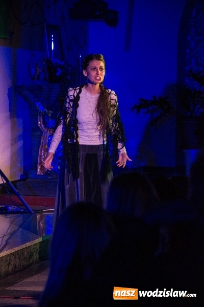 Zdjęcie w galerii na portalu naszwodzislaw.com: Spektakl wg dramatu Karola Wojtyły został wystawiony w Wodzisławiu Śląskim  wiadomości z regionu