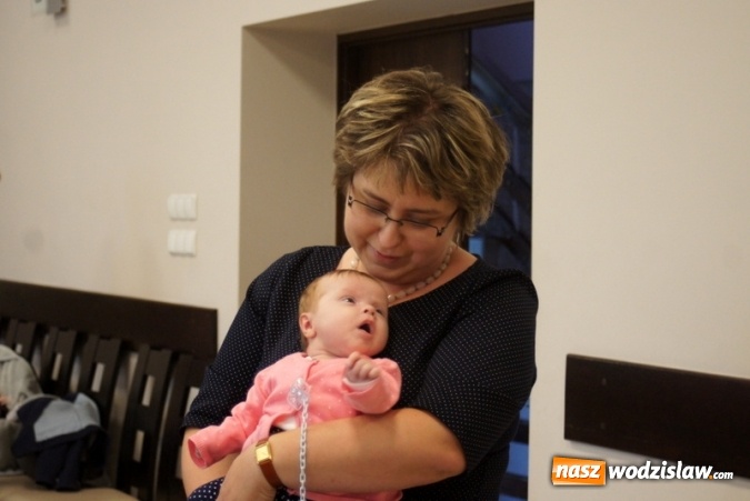 Zdjęcie w galerii na portalu naszwodzislaw.com: Mszana: Najmłodsi mieszkańcy po raz kolejny z maskotkami  wiadomości z regionu