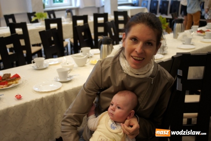 Zdjęcie w galerii na portalu naszwodzislaw.com: Mszana: Najmłodsi mieszkańcy po raz kolejny z maskotkami  wiadomości z regionu