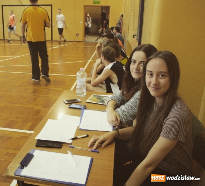 Zdjęcie w galerii na portalu naszwodzislaw.com: Obchody Międzynarodowego Dnia bez Przemocy w wodzisławskiej Jedynce wiadomości z regionu