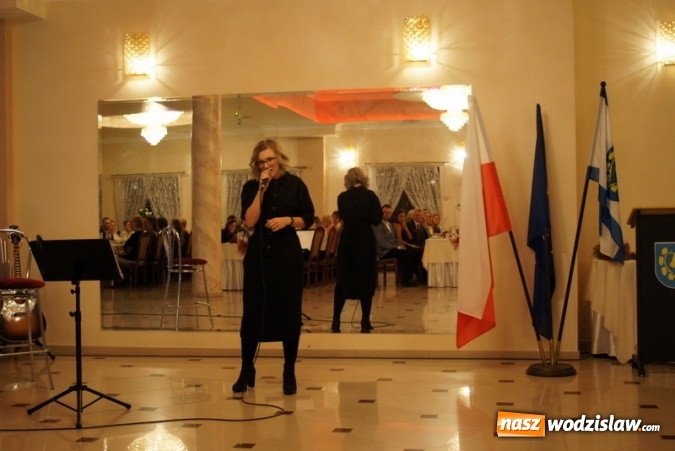 Zdjęcie w galerii na portalu naszwodzislaw.com: Mszana: Gala Edukacji - podziękowania dla pracowników gminnej oświaty  wiadomości z regionu