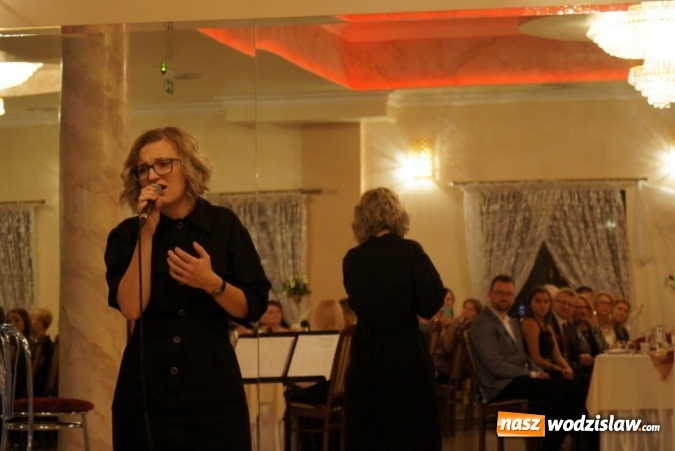 Zdjęcie w galerii na portalu naszwodzislaw.com: Mszana: Gala Edukacji - podziękowania dla pracowników gminnej oświaty  wiadomości z regionu