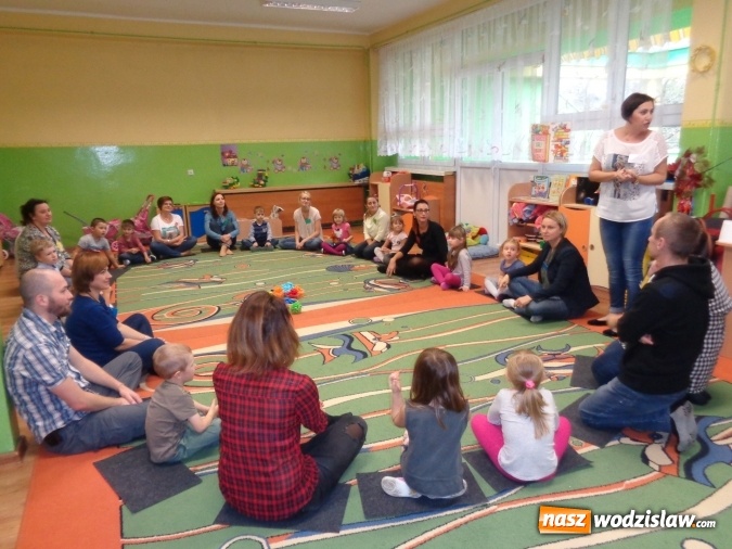 Zdjęcie w galerii na portalu naszwodzislaw.com: Kreatywne warsztaty w wodzisławskiej osiemnastce  wiadomości z regionu