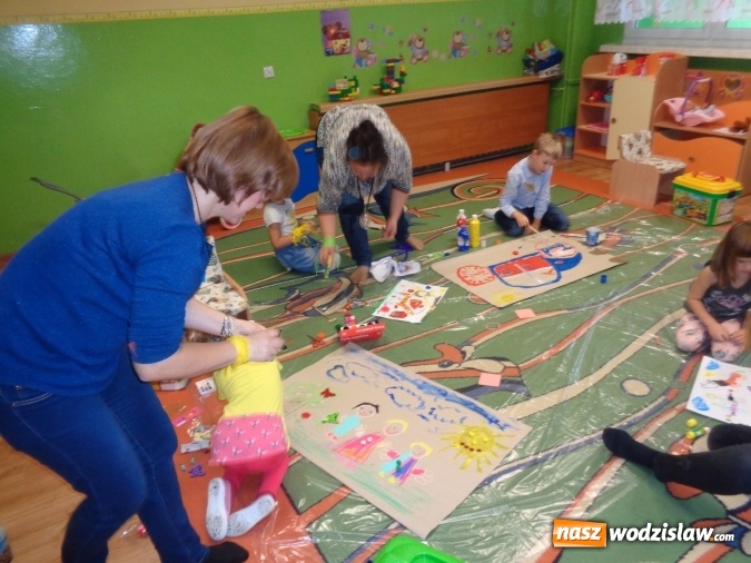 Zdjęcie w galerii na portalu naszwodzislaw.com: Kreatywne warsztaty w wodzisławskiej osiemnastce  wiadomości z regionu