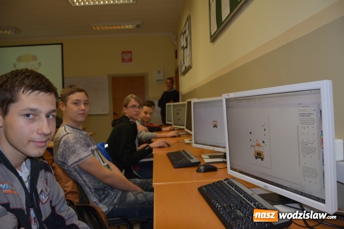 Zdjęcie w galerii na portalu naszwodzislaw.com: Za nami Targi Pracy i Aktywizacji Zawodowej  wiadomości z regionu