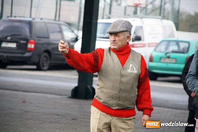 Zdjęcie w galerii na portalu naszwodzislaw.com: Hubertus w Krostoszowicach. Jeźdźcy obchodzili swoje święto wiadomości z regionu