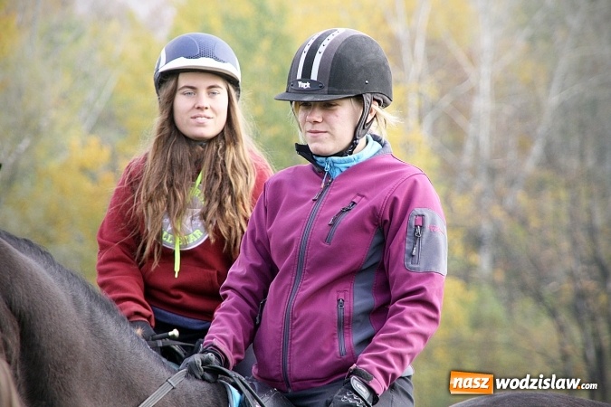 Zdjęcie w galerii na portalu naszwodzislaw.com: Hubertus w Krostoszowicach. Jeźdźcy obchodzili swoje święto wiadomości z regionu