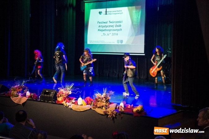 Zdjęcie w galerii na portalu naszwodzislaw.com: Festiwal Twórczości Osób Niepełnosprawnych ''To Ja 2016'' w Rydułtowach wiadomości z regionu
