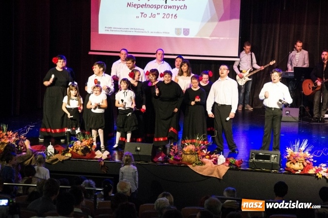 Zdjęcie w galerii na portalu naszwodzislaw.com: Festiwal Twórczości Osób Niepełnosprawnych ''To Ja 2016'' w Rydułtowach wiadomości z regionu
