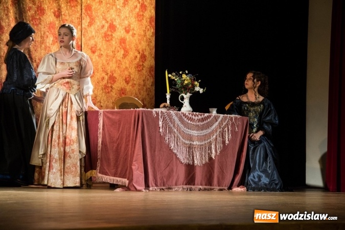 Zdjęcie w galerii na portalu naszwodzislaw.com: Spektakl oparty na wybitnej komedii Moliera na deskach Miejskiego Ośrodka Kultury w Radlinie wiadomości z regionu