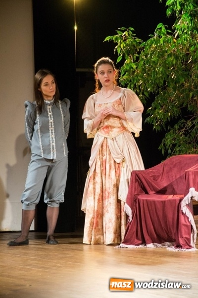 Zdjęcie w galerii na portalu naszwodzislaw.com: Spektakl oparty na wybitnej komedii Moliera na deskach Miejskiego Ośrodka Kultury w Radlinie wiadomości z regionu