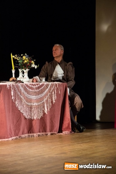 Zdjęcie w galerii na portalu naszwodzislaw.com: Spektakl oparty na wybitnej komedii Moliera na deskach Miejskiego Ośrodka Kultury w Radlinie wiadomości z regionu