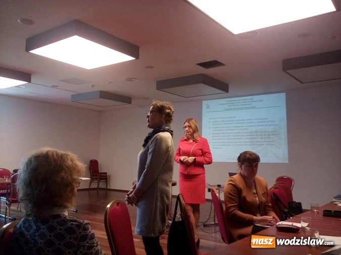 Zdjęcie w galerii na portalu naszwodzislaw.com: Szkolenia dla Zarządów Spółdzielni Mieszkaniowych wiadomości z regionu