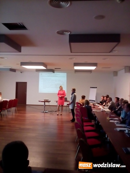 Zdjęcie w galerii na portalu naszwodzislaw.com: Szkolenia dla Zarządów Spółdzielni Mieszkaniowych wiadomości z regionu