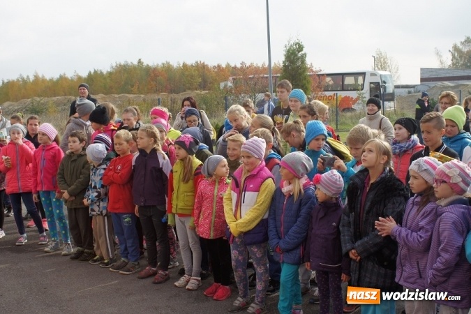 Zdjęcie w galerii na portalu naszwodzislaw.com: Ponad setka dzieci wystartowała w Gminnym Biegu Ulicznym w Mszanie wiadomości z regionu