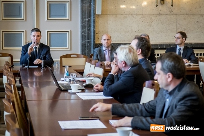 Zdjęcie w galerii na portalu naszwodzislaw.com: Niska emisja pod kontrolą wiadomości z regionu