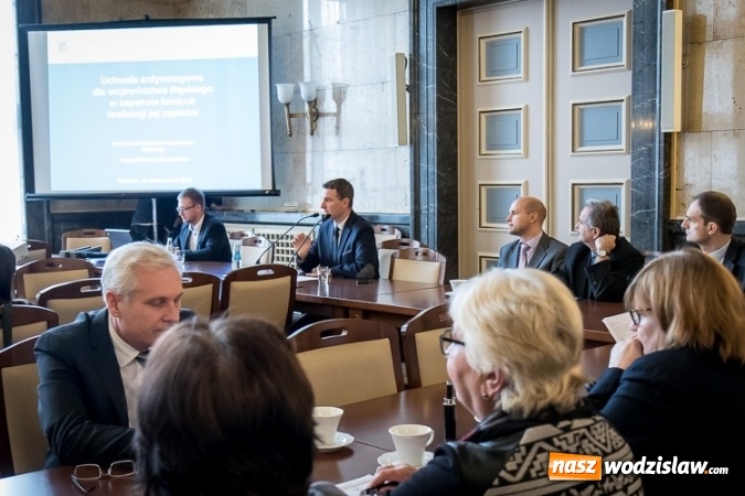 Zdjęcie w galerii na portalu naszwodzislaw.com: Niska emisja pod kontrolą wiadomości z regionu