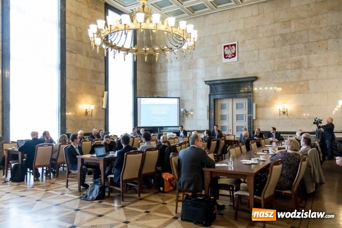 Zdjęcie w galerii na portalu naszwodzislaw.com: Niska emisja pod kontrolą wiadomości z regionu