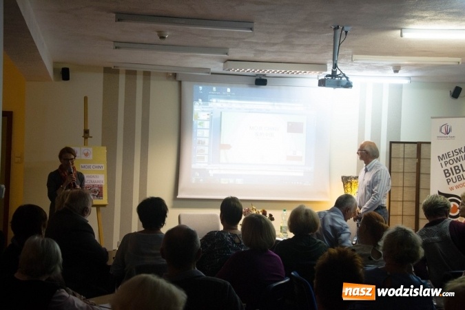 Zdjęcie w galerii na portalu naszwodzislaw.com: Moje Chiny - spotkanie autorskie w wodzisławskiej bibliotece wiadomości z regionu