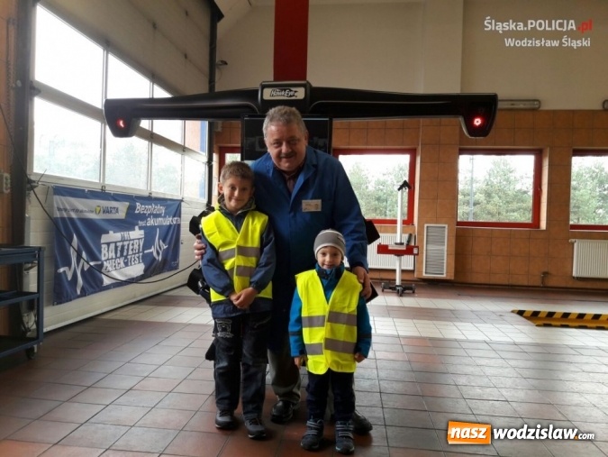 Zdjęcie w galerii na portalu naszwodzislaw.com: Policjanci i diagności we wspólnej akcji wiadomości z regionu