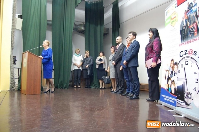 Zdjęcie w galerii na portalu naszwodzislaw.com: Za nami Targi Pracy i Aktywizacji Zawodowej oraz Tydzień Kariery  wiadomości z regionu