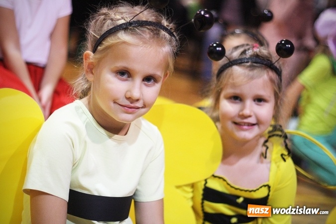 Zdjęcie w galerii na portalu naszwodzislaw.com: Mieszkańcy Wilchw po raz kolejny udowodnili, że mają talent wiadomości z regionu